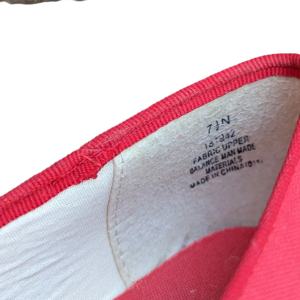 BEACON flats Red Sz 7.5‎